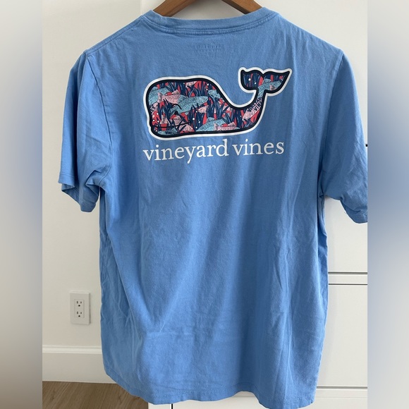 Vineyard Vines Tee, XL - Picture 2 of 3